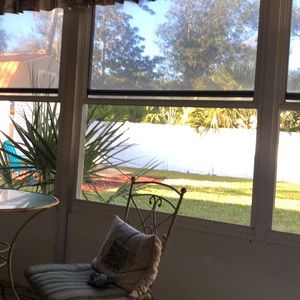 Meet your Posher, Robin